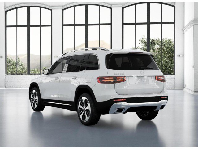 Used 2025 Mercedes-Benz GLB 250 image 27