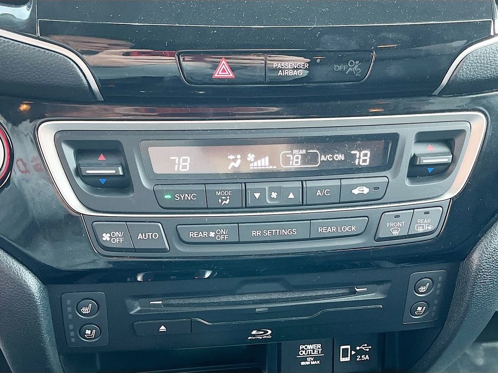 Used 2022 Honda Pilot Elite image 16