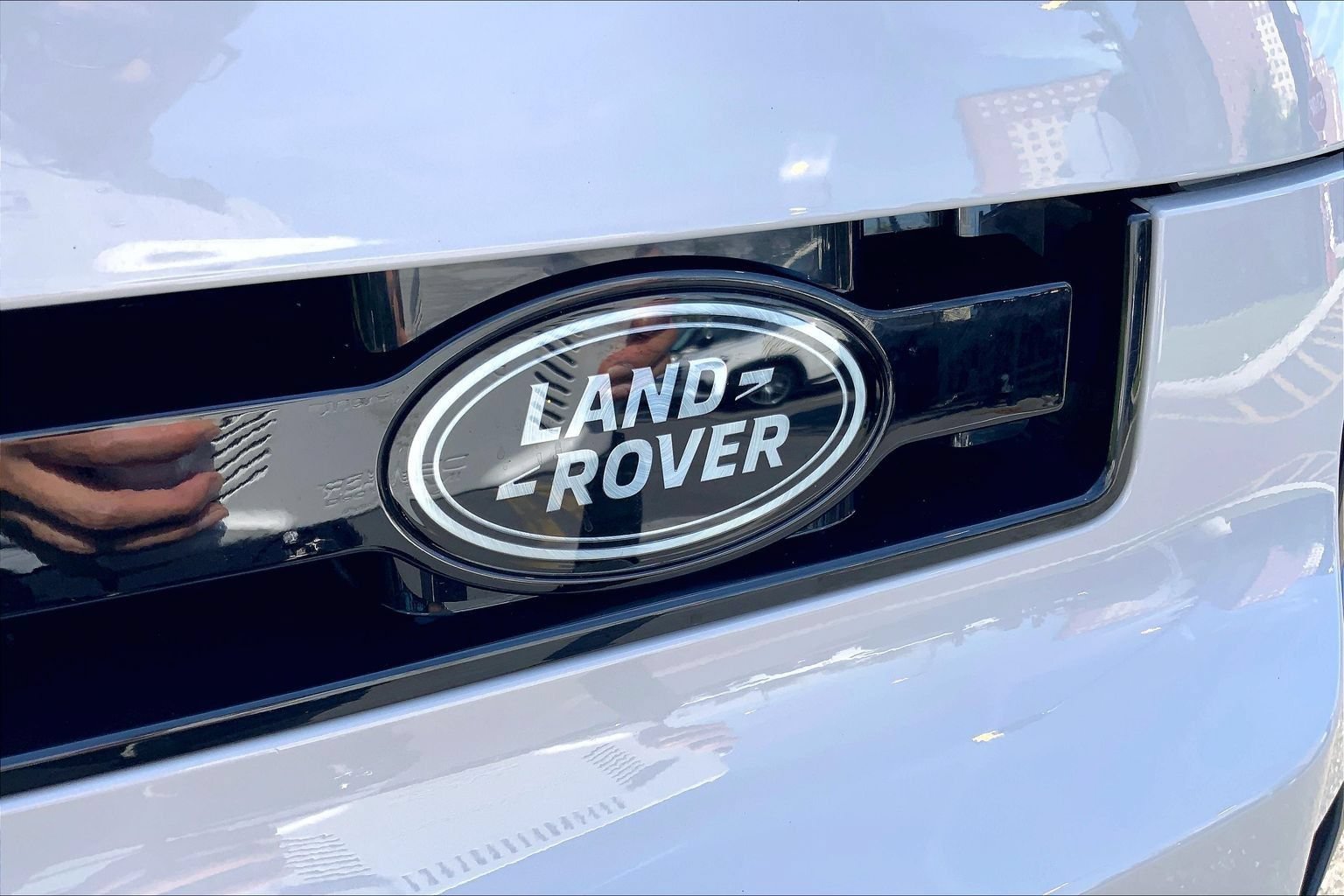 Certified 2026 Land Rover Defender 110 S AWD/4WD image 31