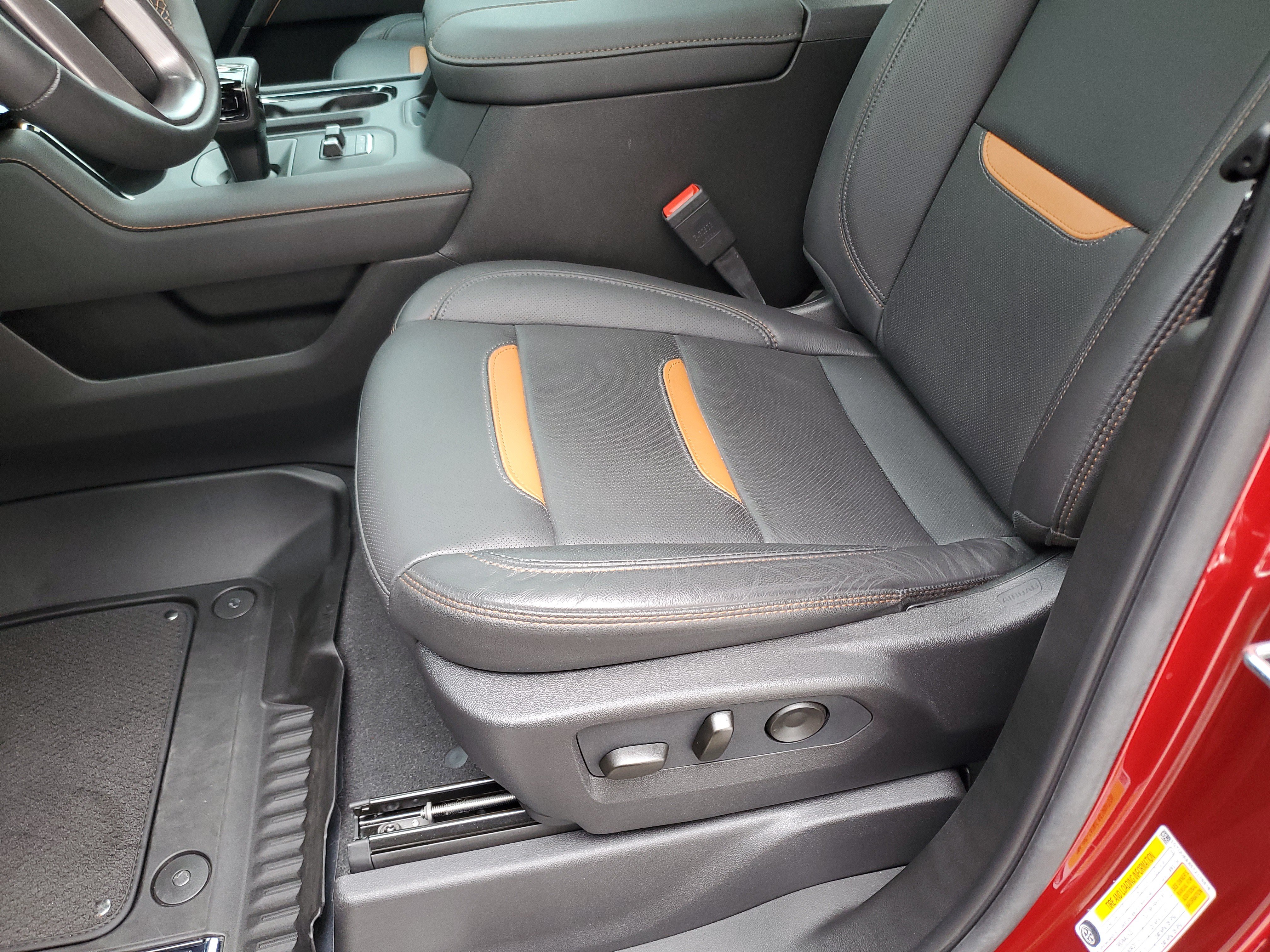 Used 2026 GMC Sierra 1500 AT4 w/ AT4 Premium Package AWD/4WD image 20