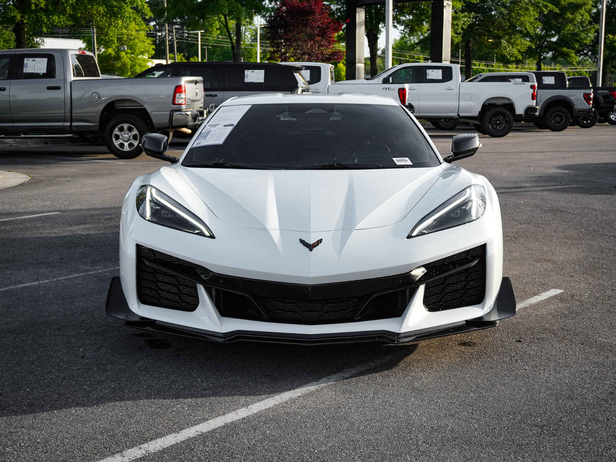 Used 2024 Chevrolet Corvette Z06 w/ Z07 Performance Package RWD image 3