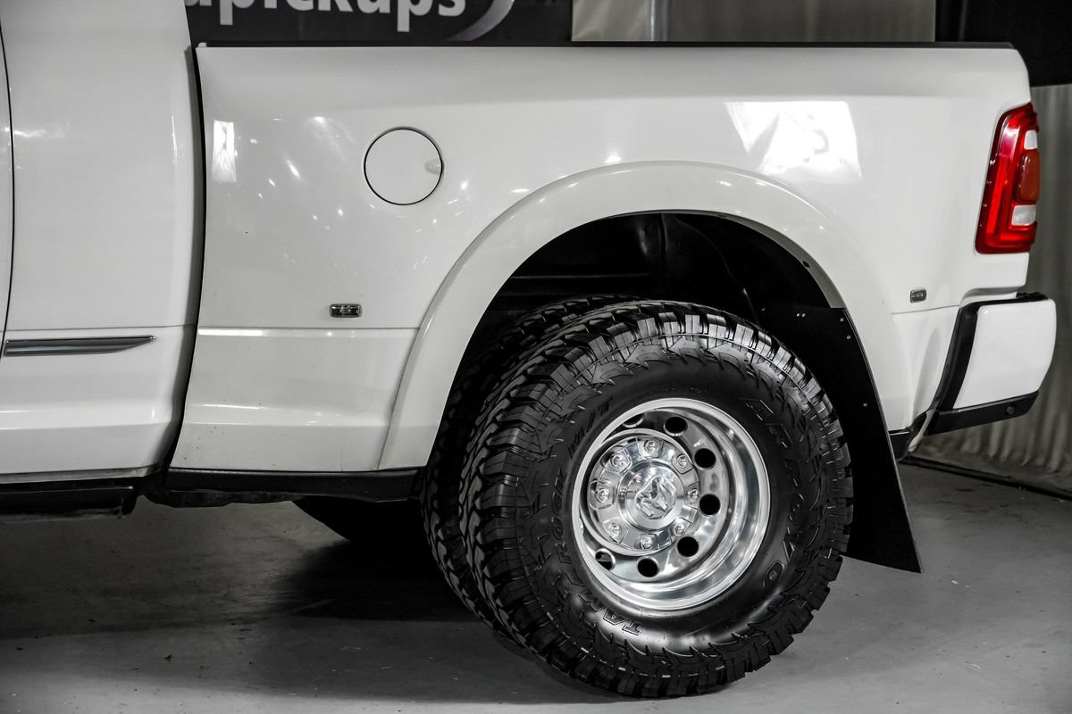 Used 2021 RAM 3500 Limited AWD/4WD image 13