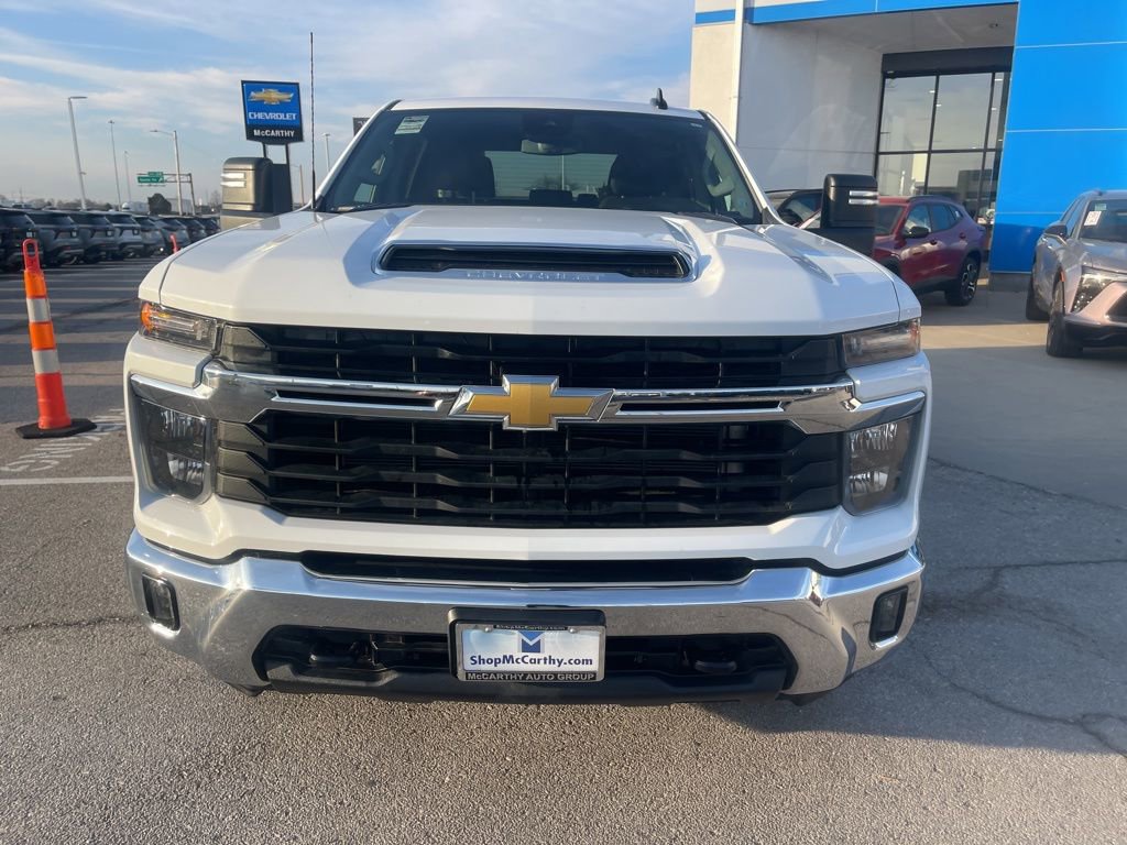Certified 2025 Chevrolet Silverado 2500 LT w/ Convenience Package image 6