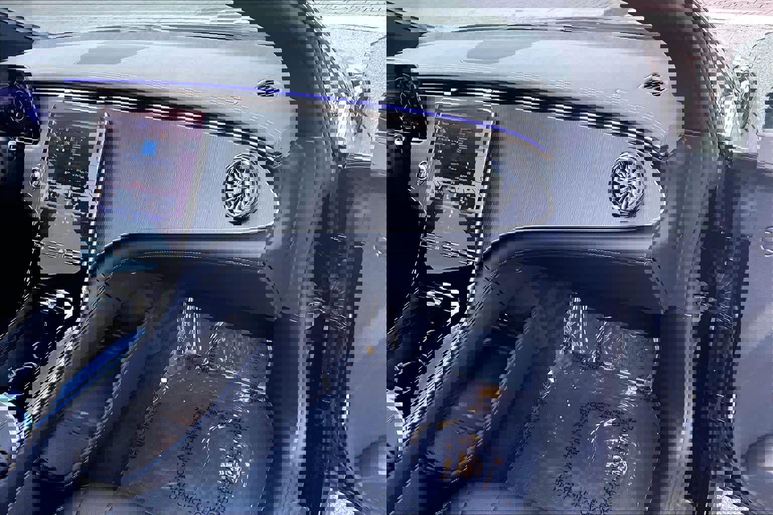 Used 2024 Mercedes-Benz EQE 350+ 4MATIC Sedan w/ Driver Assistance Package image 18