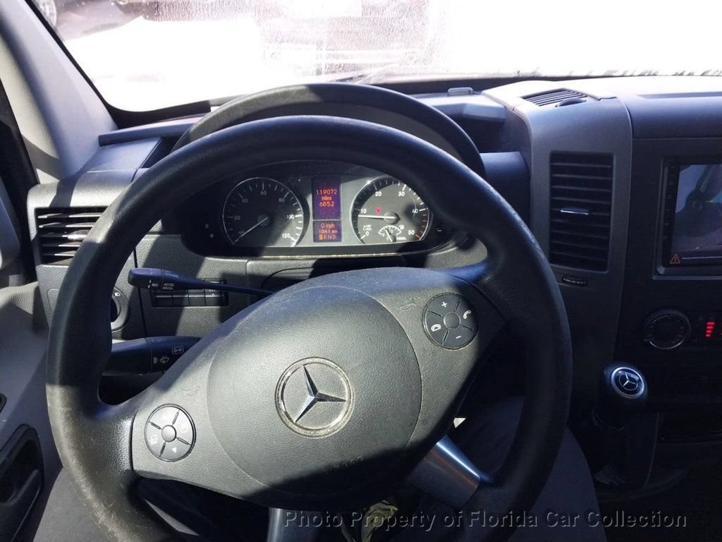Used 2015 Mercedes-Benz Sprinter 2500 image 7