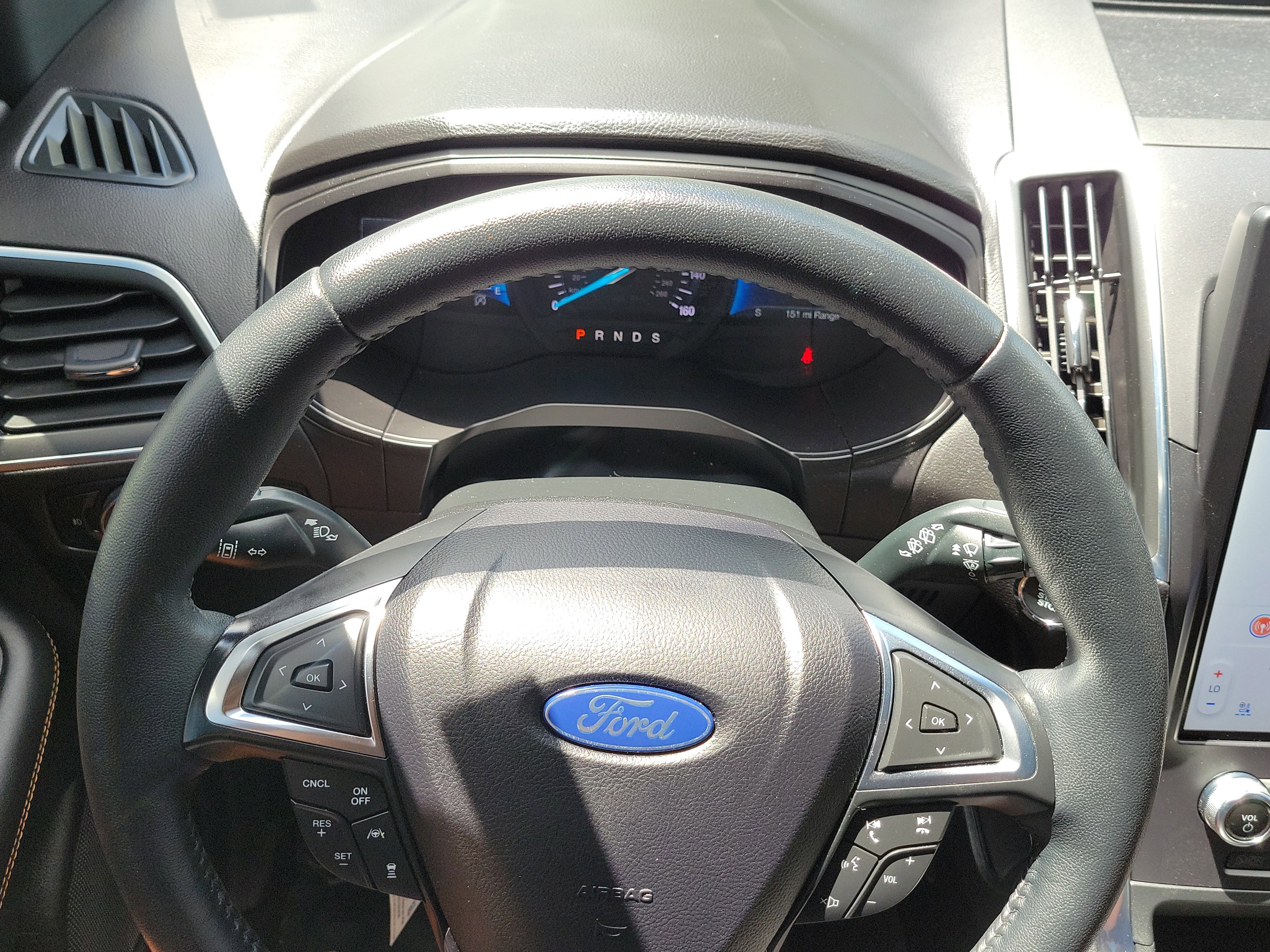 Certified 2024 Ford Edge Titanium w/ Titanium Elite Package AWD/4WD image 23
