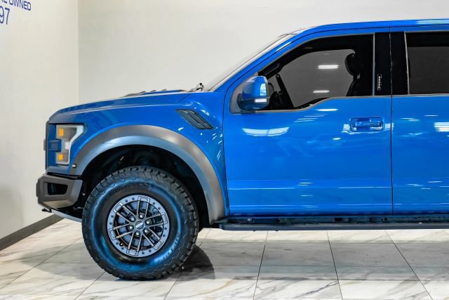 Used 2019 Ford F150 Raptor w/ Equipment Group 802A Luxury AWD/4WD image 15
