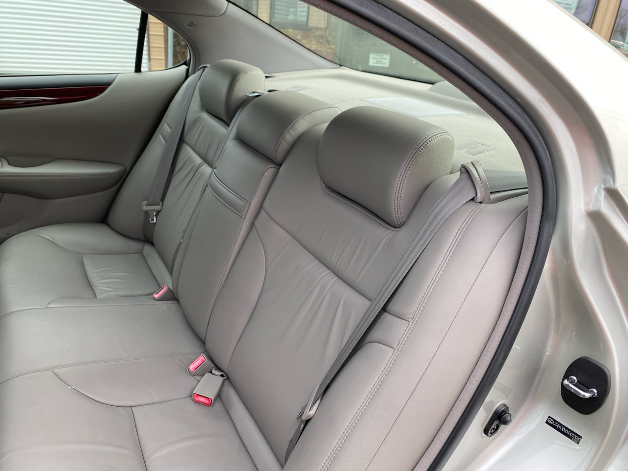 Used 2004 Lexus ES 330 image 7