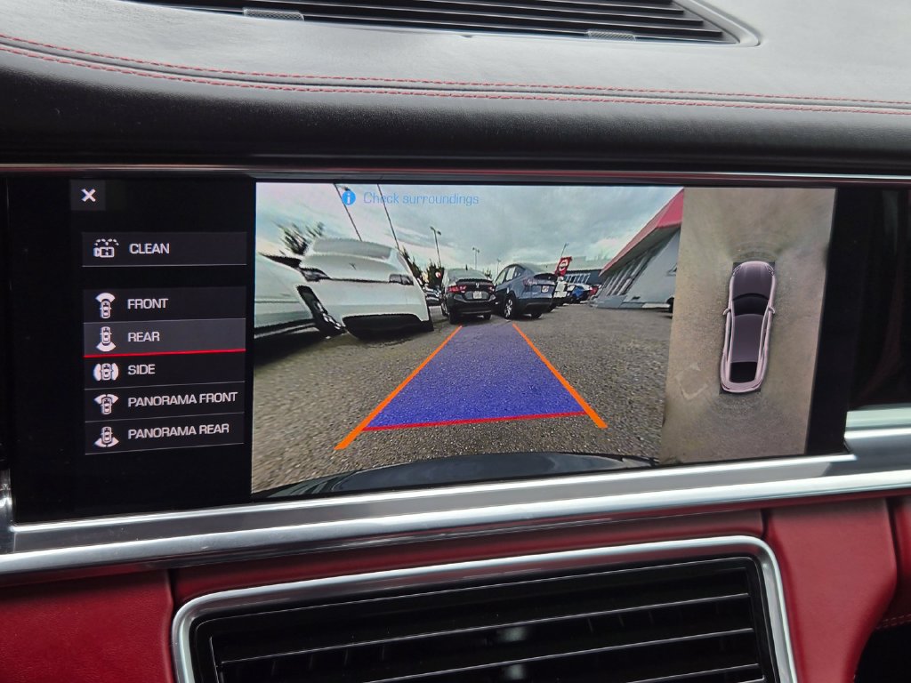 Used 2020 Porsche Panamera 4 AWD/4WD image 21