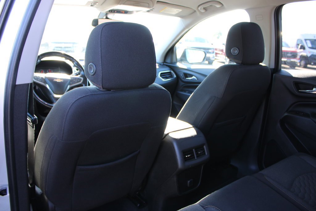 Used 2018 Chevrolet Equinox LT FWD image 27
