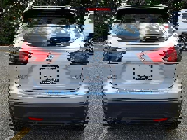 Used 2019 Nissan Rogue Sport SL image 5