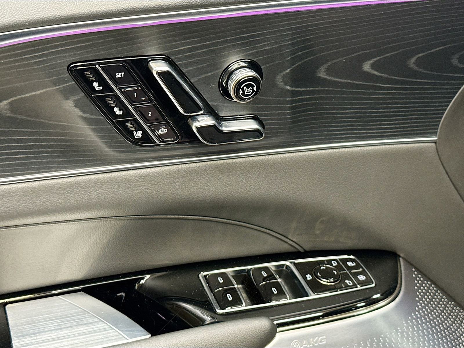 Used 2026 Cadillac Lyriq Premium Luxury AWD/4WD image 21