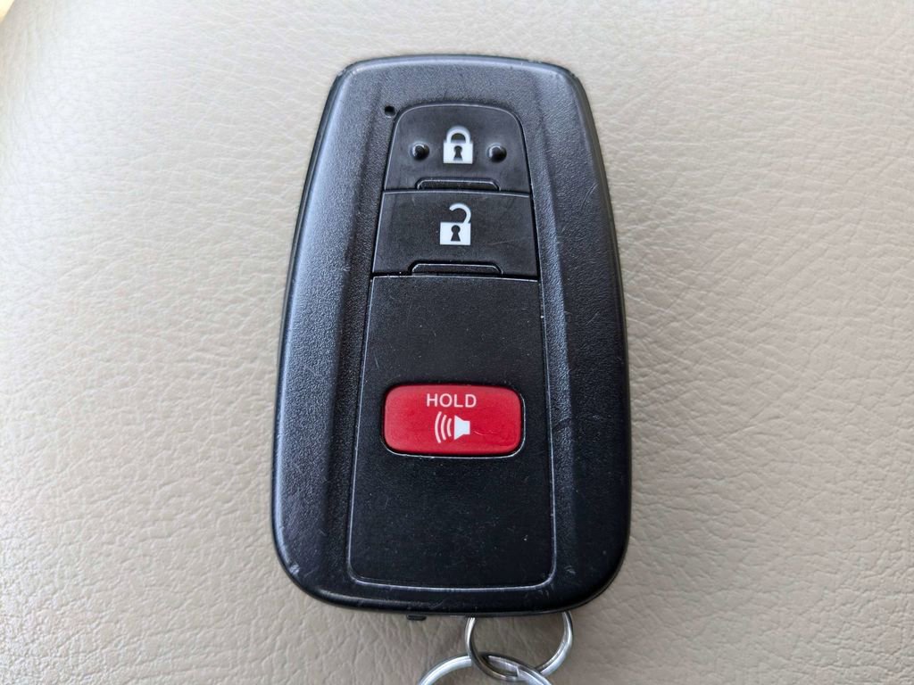 Used 2023 Toyota 4Runner SR5 image 29