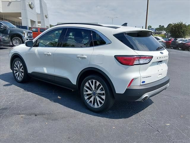 Used 2022 Ford Escape Titanium FWD image 6