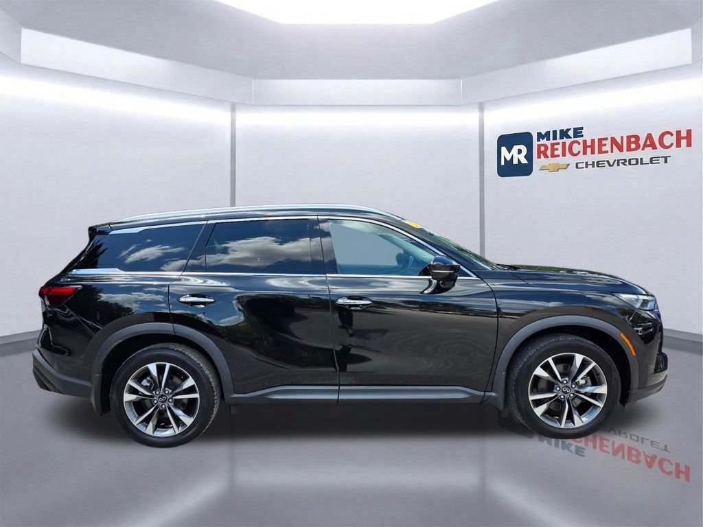 Used 2023 INFINITI QX60 Luxe w/ Performance Audio Package AWD/4WD video 3