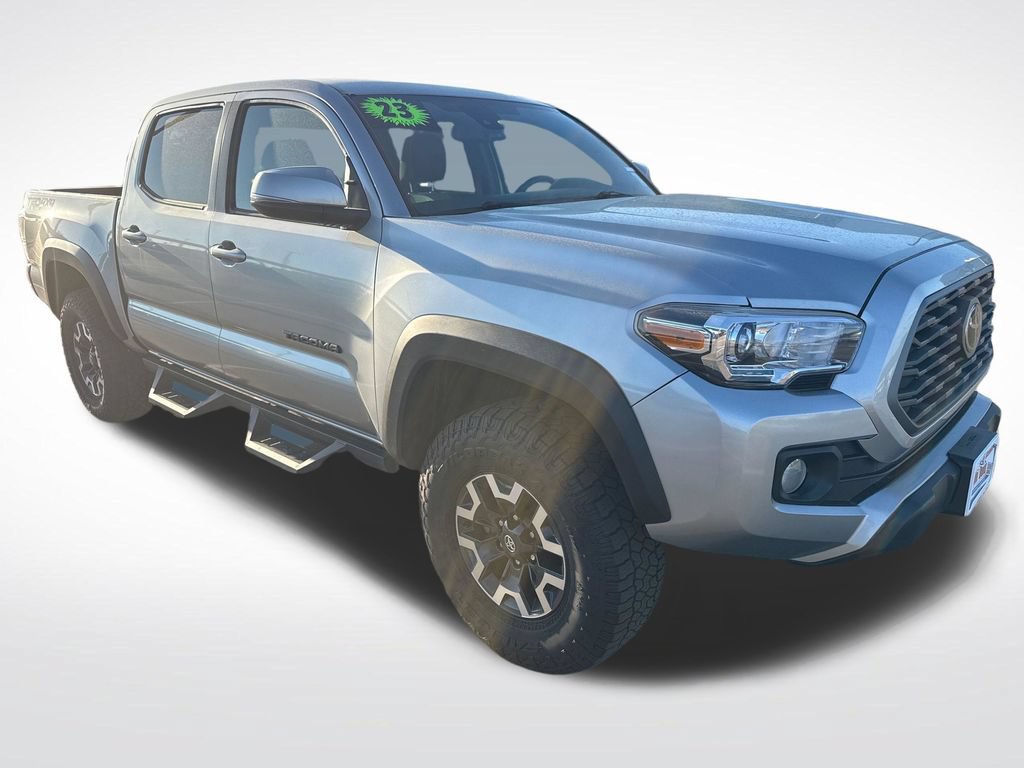 Used 2023 Toyota Tacoma TRD Off-Road w/ Technology Package AWD/4WD image 7