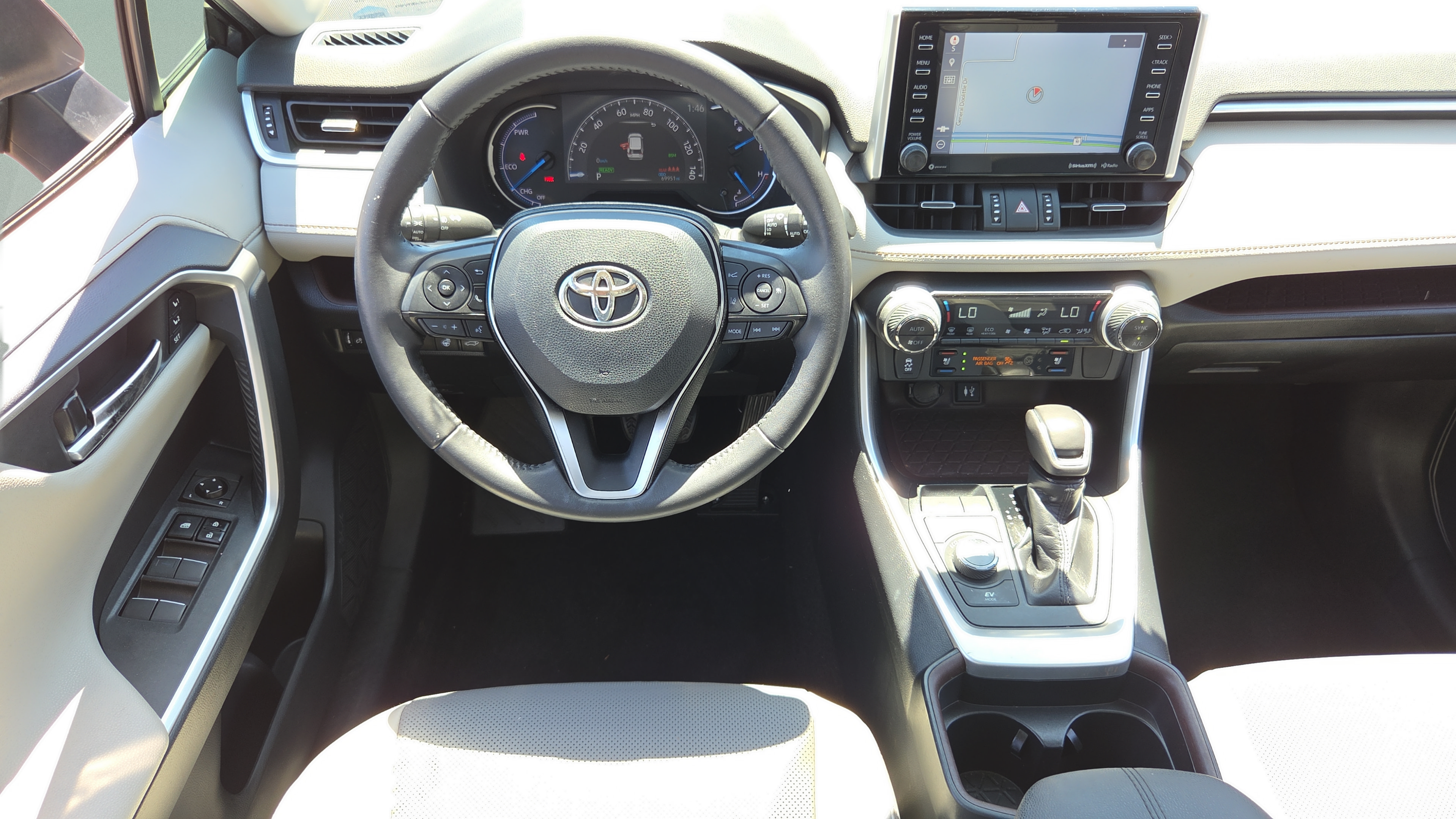 Used 2019 Toyota RAV4 Limited w/ Limited Grade Weather Package AWD/4WD image 12