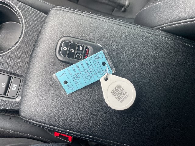 Used 2023 Honda Civic Sport image 18