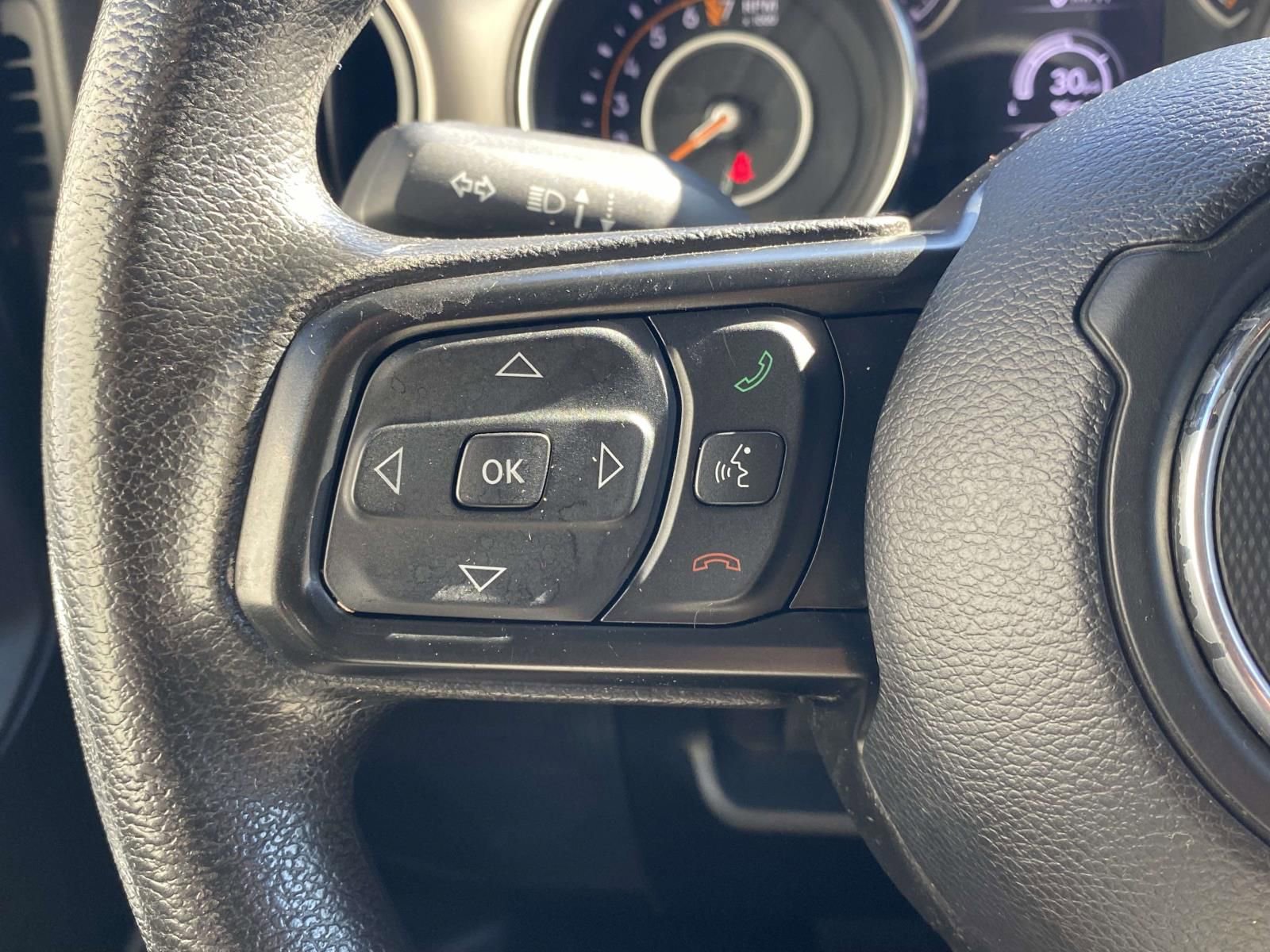 Used 2021 Jeep Gladiator Sport image 20