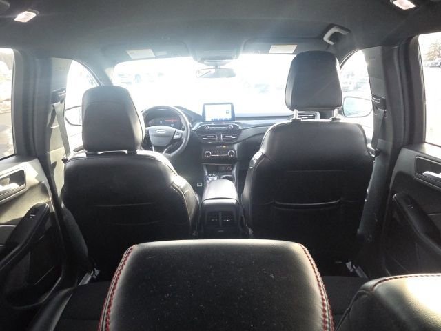 Used 2024 Ford Escape ST-Line w/ Cold Weather Package image 13