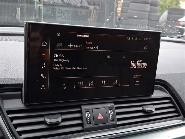 Certified 2025 Audi Q5 2.0T Premium w/ Convenience Plus Package image 19