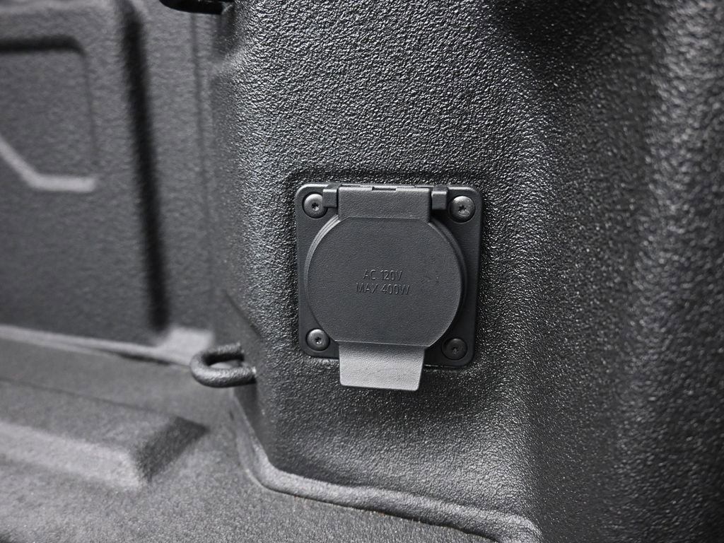 Used 2025 Chevrolet Silverado 2500 High Country image 57