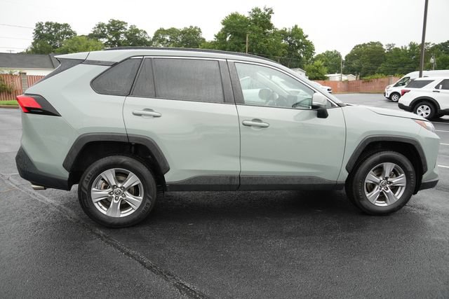 Used 2022 Toyota RAV4 XLE FWD image 10