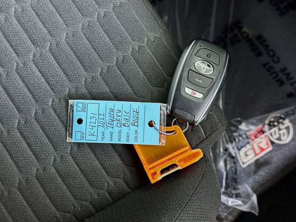 Used 2022 Toyota GR86 image 30