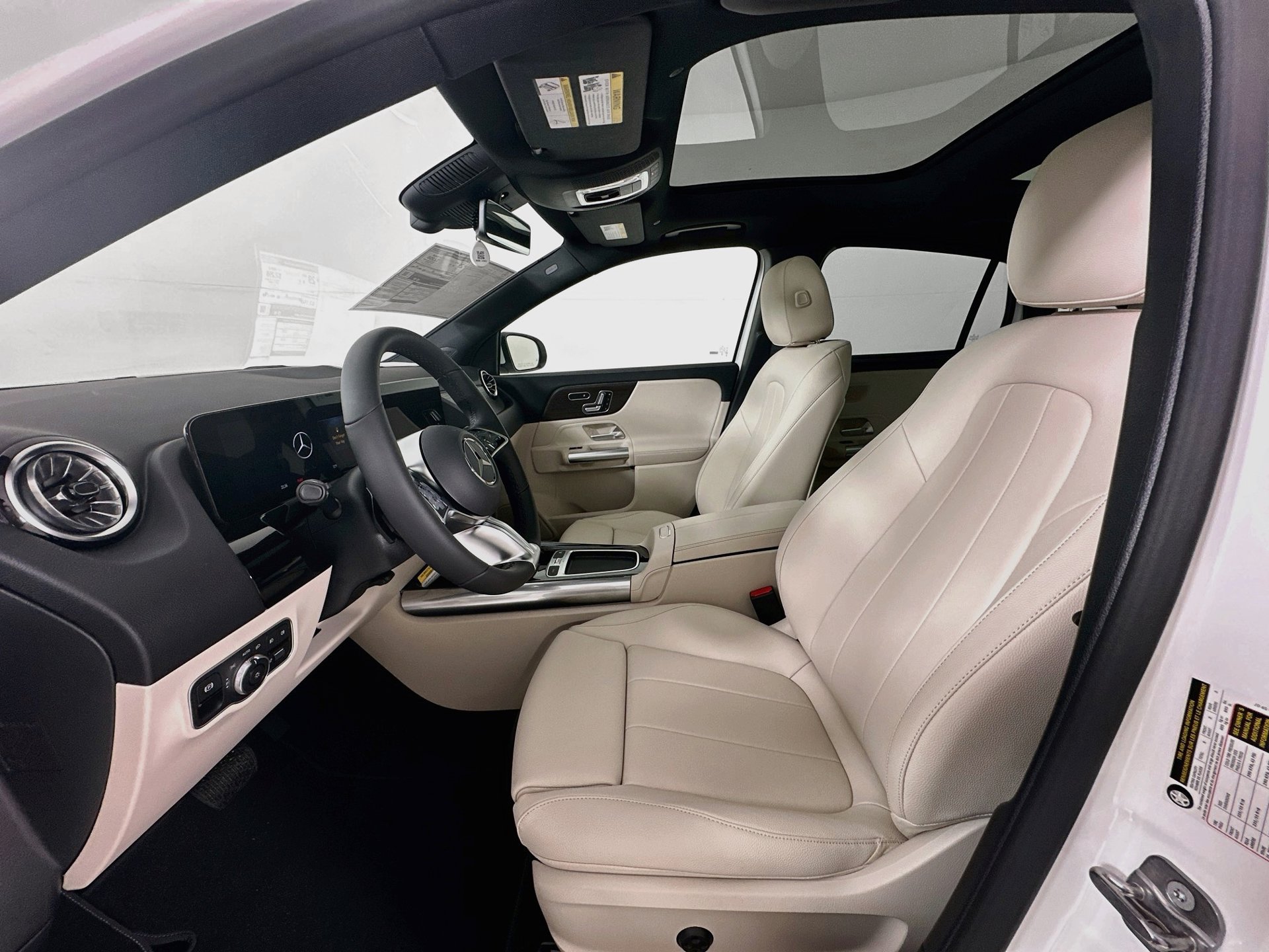 New 2026 Mercedes-Benz GLA 250 image 23
