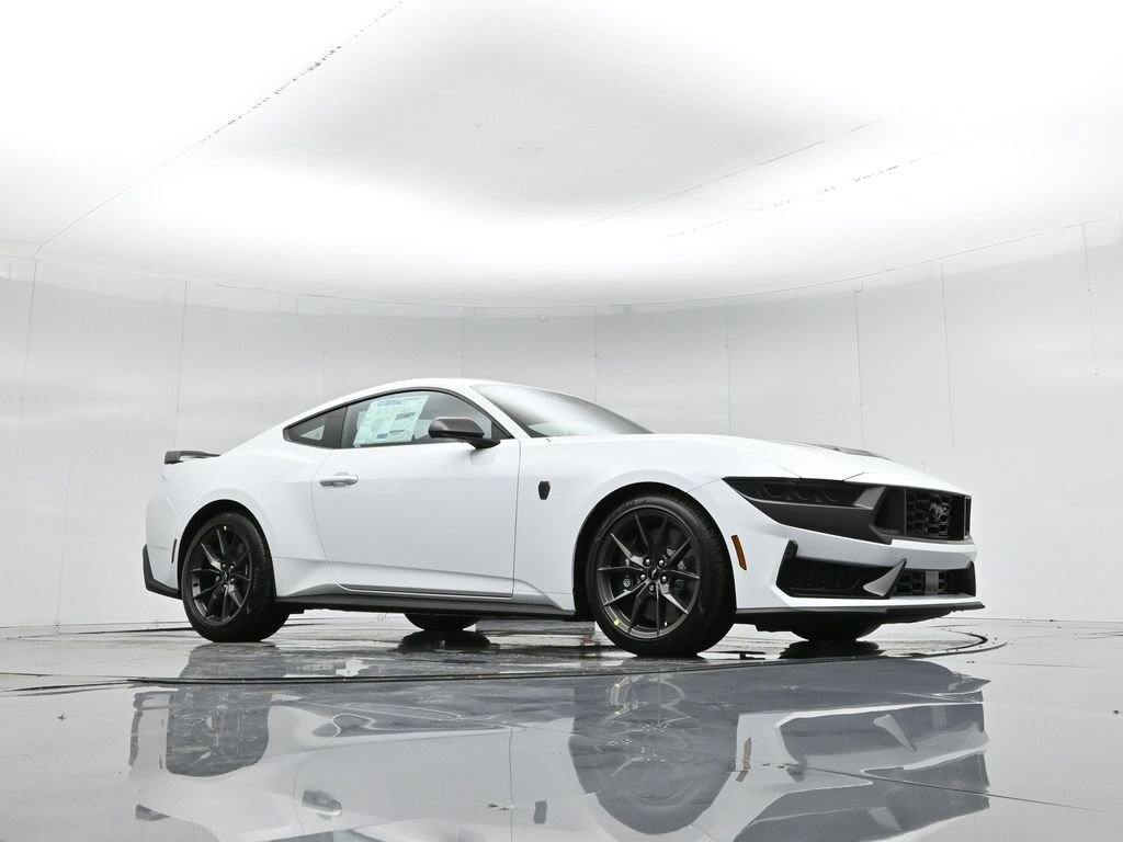 New 2026 Ford Mustang Dark Horse image 3