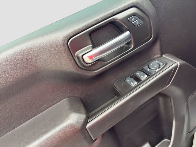 Used 2025 Chevrolet Silverado 1500 Custom Trail Boss AWD/4WD image 27