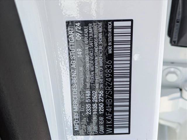 Used 2025 Mercedes-Benz C 300 4MATIC Sedan image 27