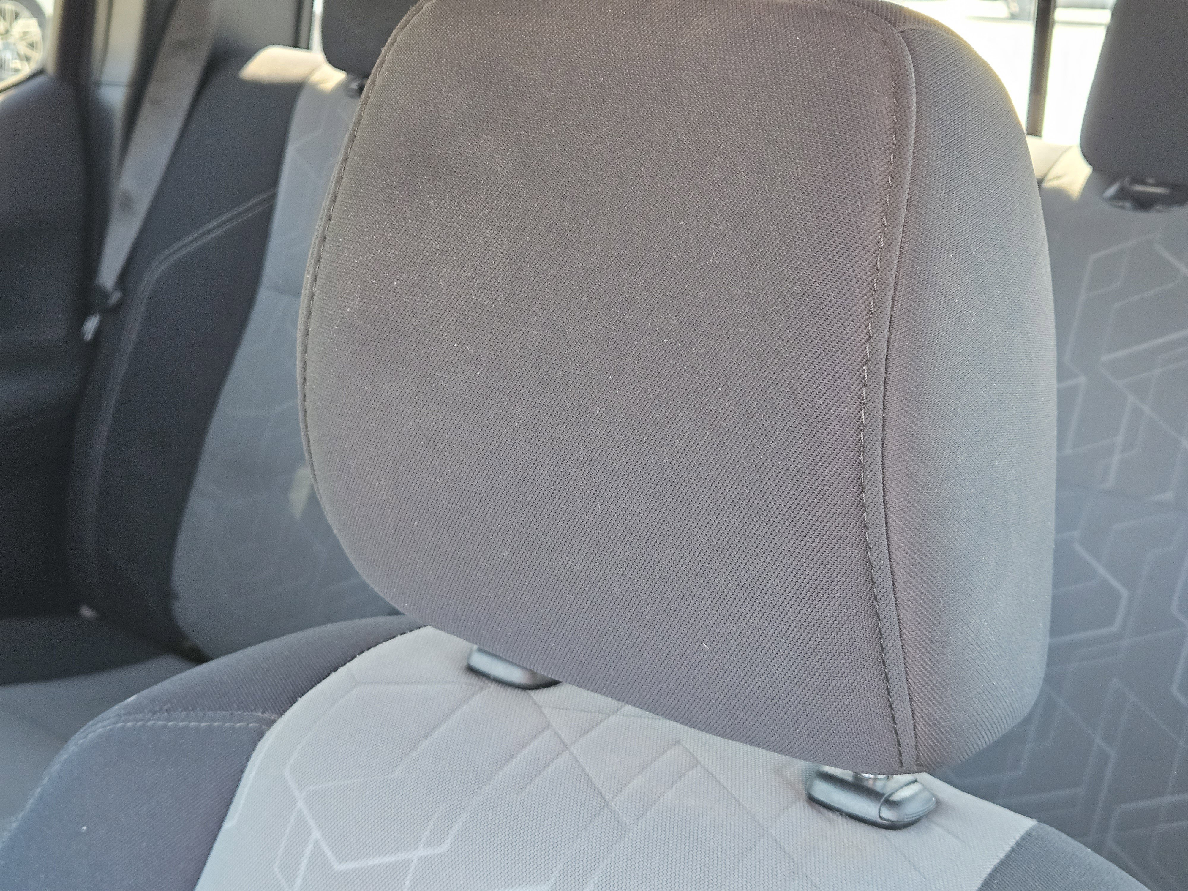 Used 2021 Toyota Tacoma TRD Off-Road w/ Technology Package image 17