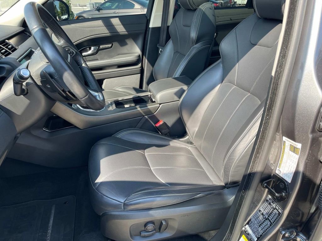 Used 2019 Land Rover Range Rover Evoque HSE image 17