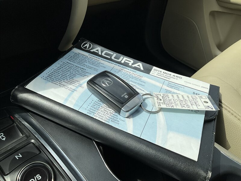Used 2016 Acura MDX SH-AWD image 35