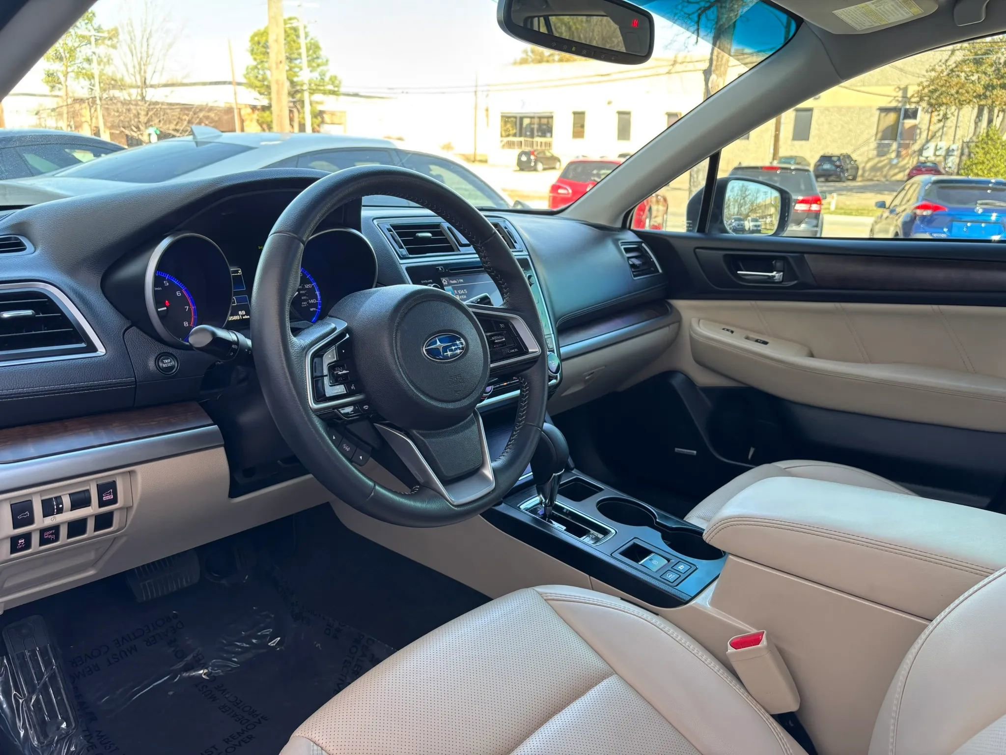 Used 2018 Subaru Outback 2.5i Limited w/ Popular Package #2 AWD/4WD image 14