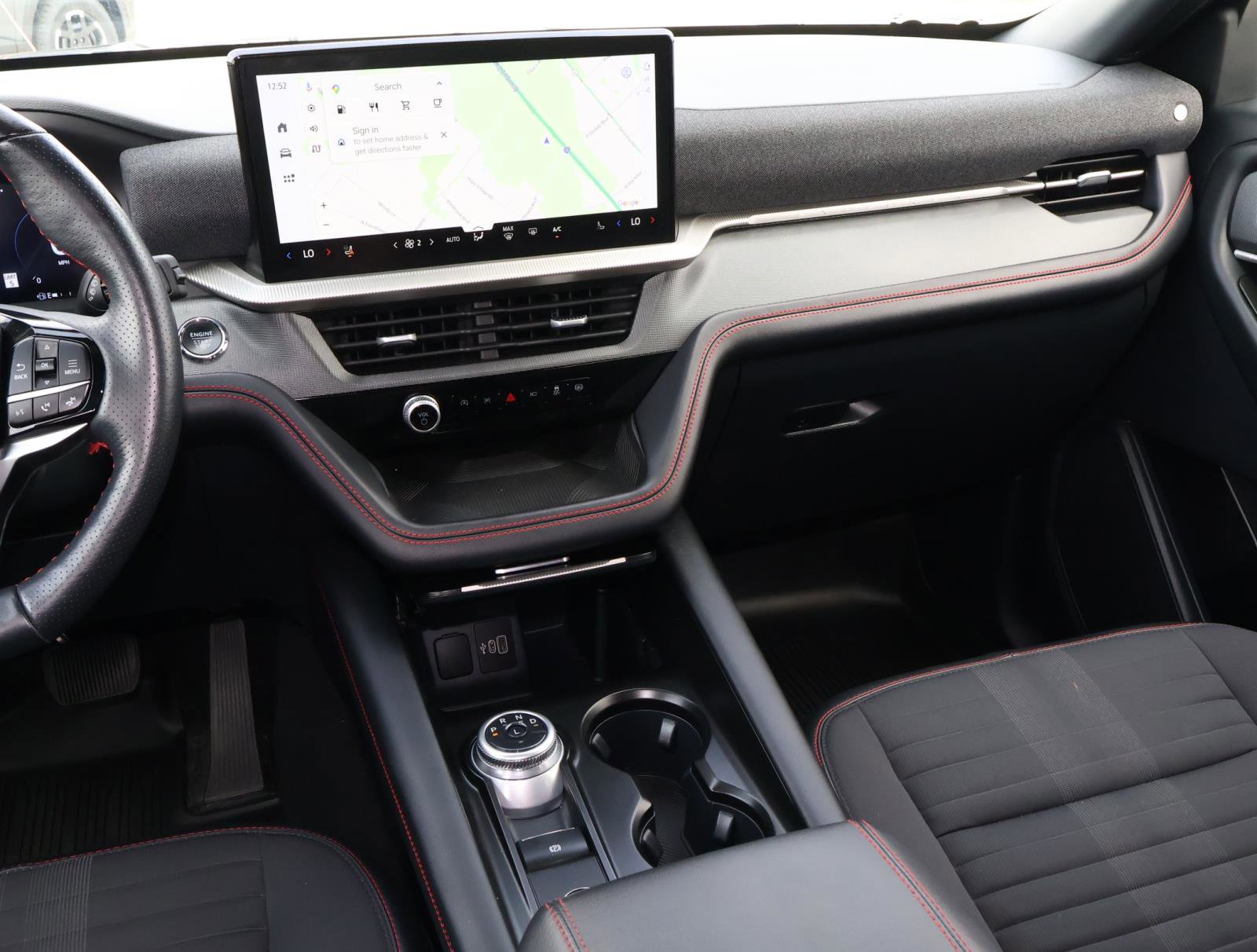 Used 2025 Ford Explorer ST-Line image 13