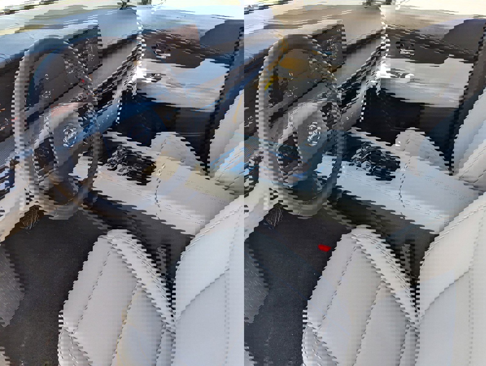 New 2025 Nissan Murano SV image 12