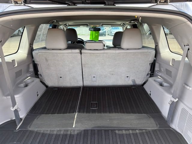 Used 2015 Toyota Highlander XLE AWD/4WD image 14
