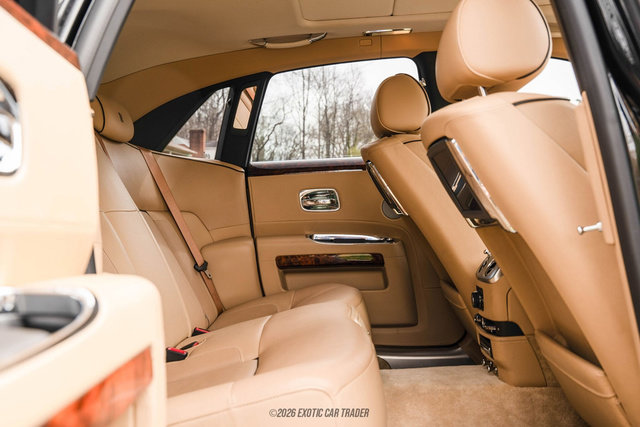 Used 2014 Rolls-Royce Ghost image 86