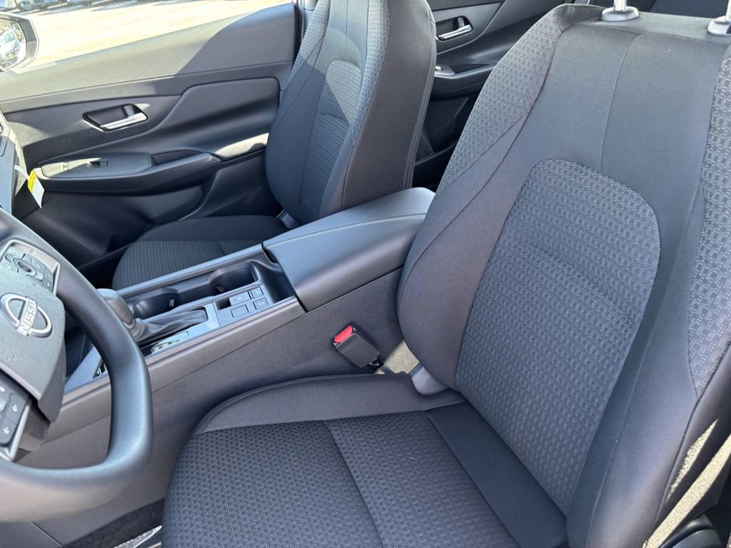 New 2026 Nissan Sentra SV FWD image 15
