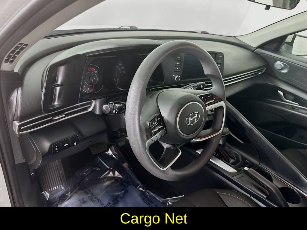 Used 2022 Hyundai Elantra SEL w/ Cargo Package FWD image 14