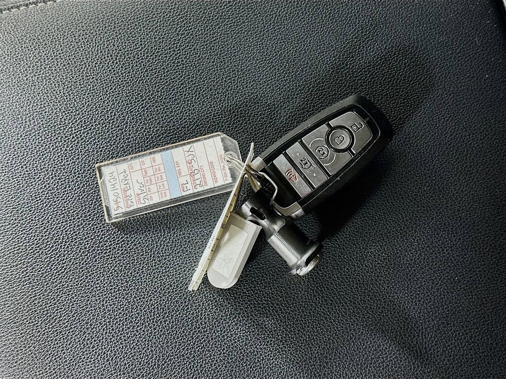 Used 2023 Ford Expedition Max XLT image 36