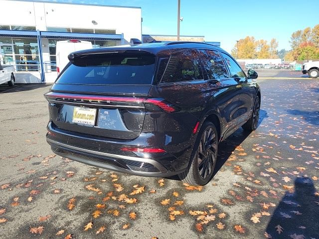 New 2026 Lincoln Nautilus Reserve image 7