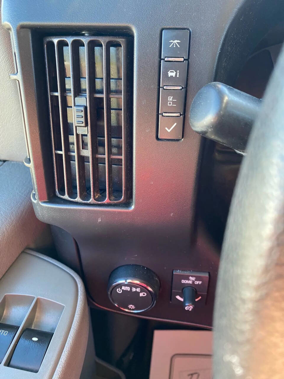 Used 2019 GMC Savana 2500 w/ Driver Convenience Package RWD image 17