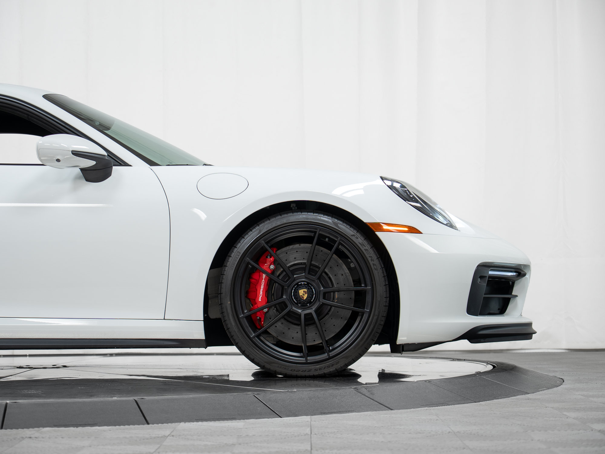 Certified 2024 Porsche 911 Carrera GTS RWD image 11
