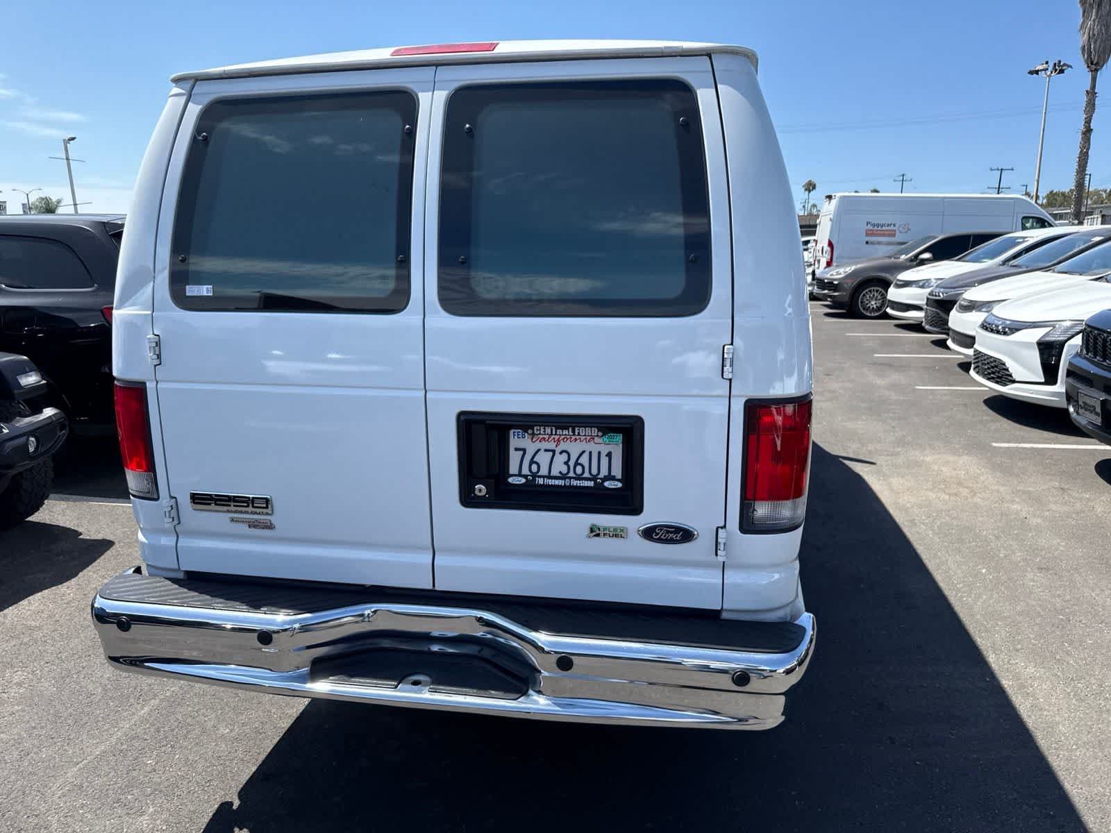 Used 2014 Ford E-250 and Econoline 250 Extended RWD image 7