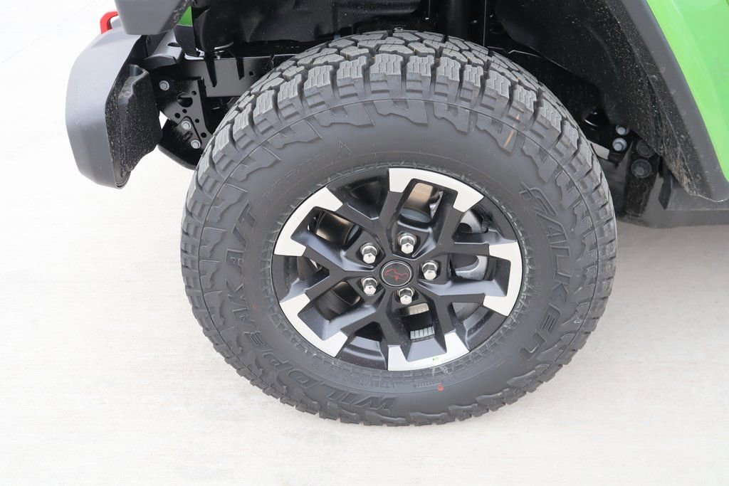 New 2026 Jeep Gladiator Rubicon w/ Steel Power Dome Hood Package image 17