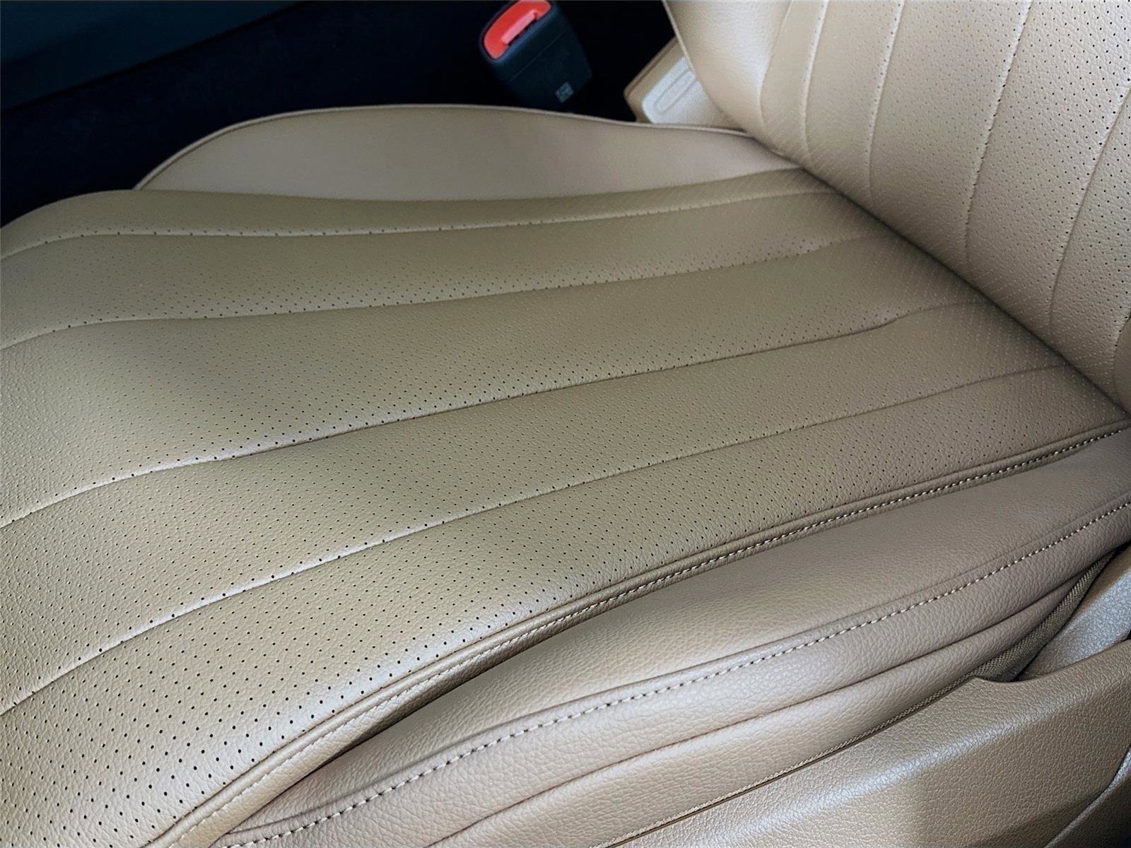 Certified 2026 Mercedes-Benz E 350 4MATIC Sedan image 24