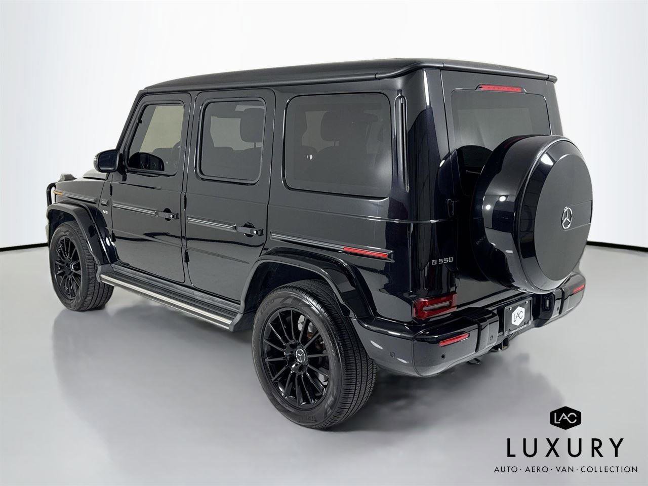 Used 2021 Mercedes-Benz G 550 w/ G Manufaktur Interior Package image 8